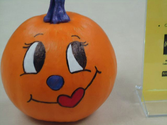 Drawing Cute Pumpkin Faces 45 Best Painted Pumpkin Faces Images Halloween Crafts Pumpkin