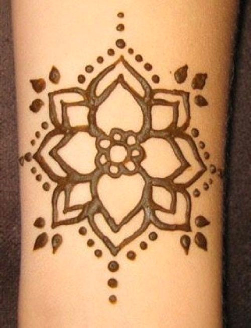 Drawing Easy Henna 30 Simple Easy Henna Flower Designs Of All Time Hennaaaaaaaaaa