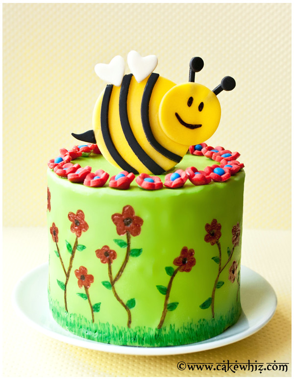 Drawing Flowers On Cake Use This Tutorial to Make A Beautiful Spring Cake with Fondant