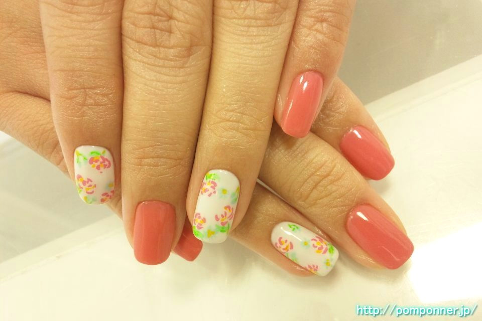 Drawing Flowers On Nails It is Painted In One Color Of Coral Pink Nail Gel I Tried to Draw A