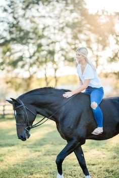 Drawing Of A Girl Riding A Horse 179 Best Equestrian Bareback Riding Images Horses Bareback Riding