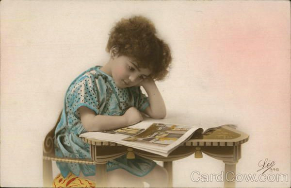 Drawing Of A Girl Sitting at A Desk A Young Child Sitting at A Desk Reading A Magazine D N D N D D D N Dµ