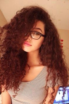 Drawing Of A Girl with Curly Hair and Glasses 125 Best Curly with Glasses Images Natural Hair Curls Hair