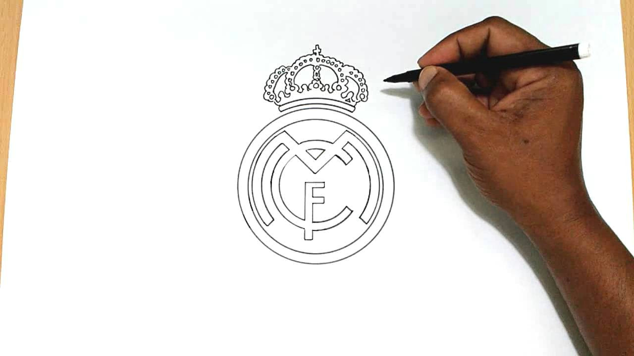 Drawing Realistic Things for Beginners How to Draw the Real Madrid Logo Youtube