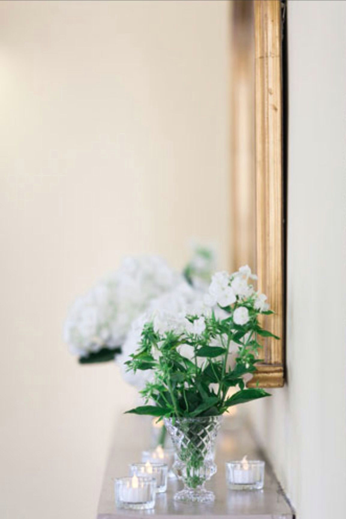 Drawing Room Flowers Fireplace Decoration In the Drawing Room Clissold House Welcome