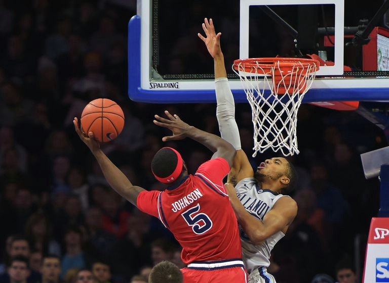 Drawing Up Basketball Plays Biggest Differences Between Ncaa and Nba Basketball
