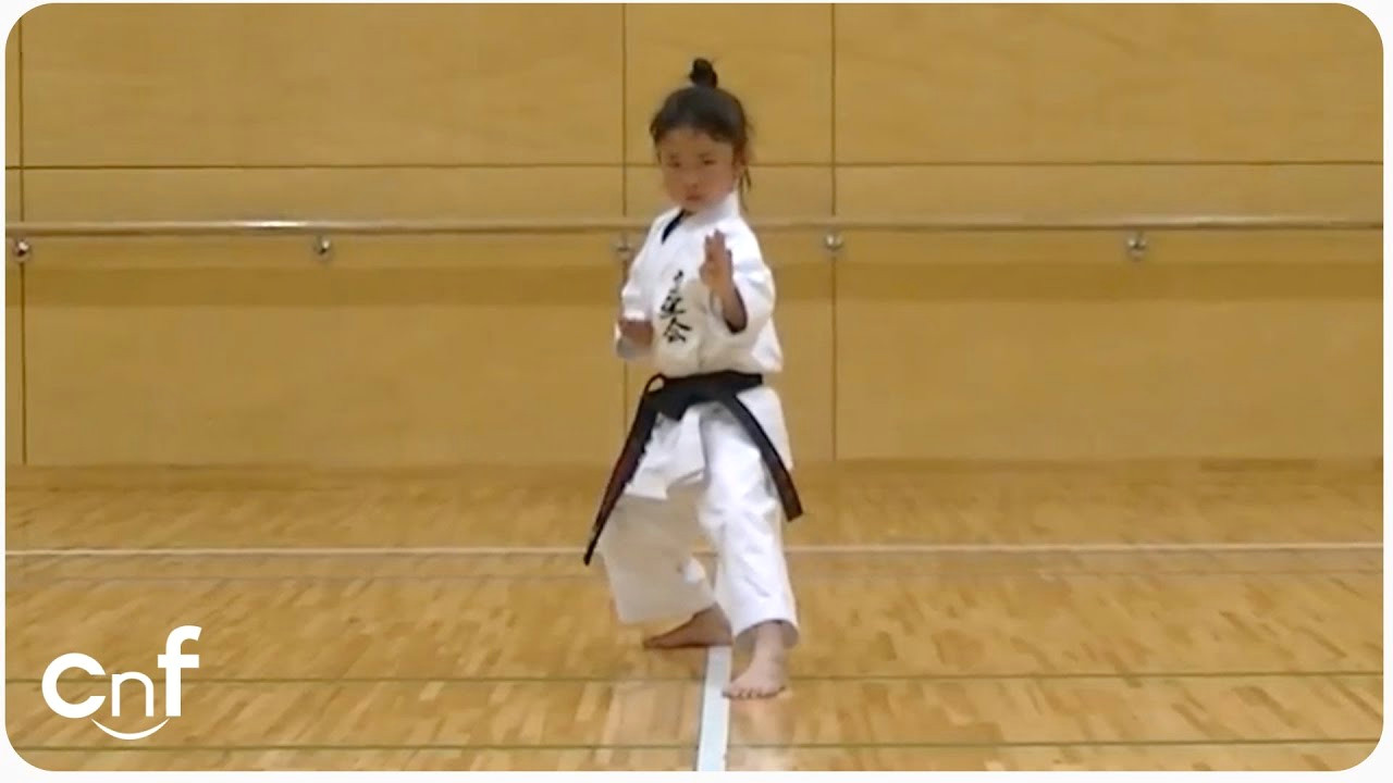 Easy Karate Drawings 7 Year Old Girl Karate Master Incredible Kankudai Demo Youtube