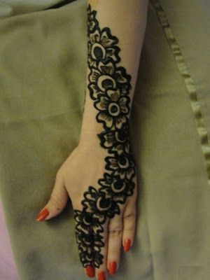 Henna Drawings Easy Mehndi Design Simple and Beautiful Arabic Front Hand