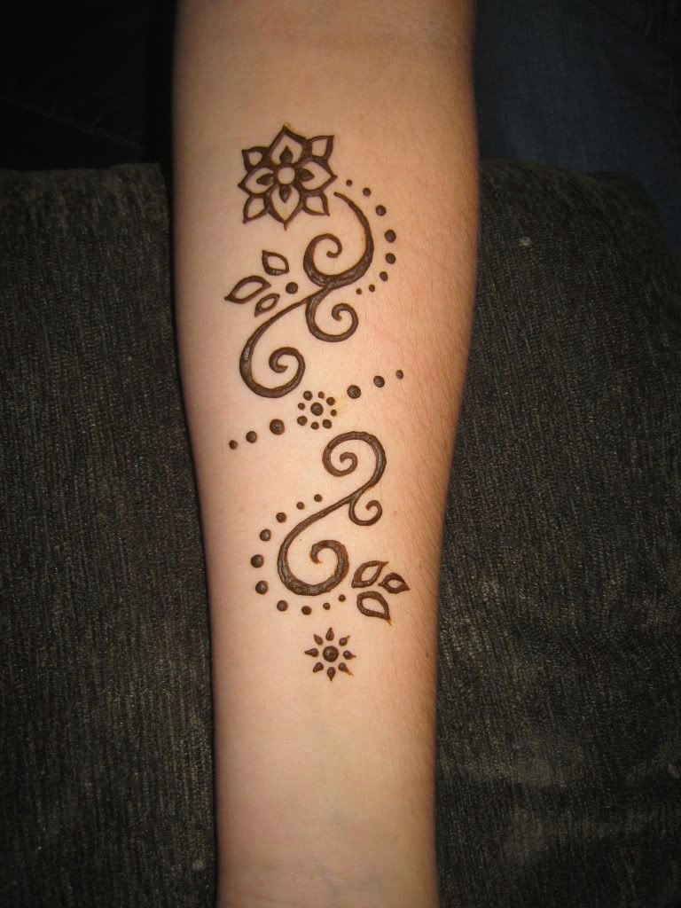 Very Easy Tattoo Drawing Easy Tattoo Designs Henna Simple Picture by Hennakim