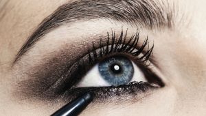 Drawing Eyes Eyeliner 10 Easy Tricks to Applying Pencil Eyeliner